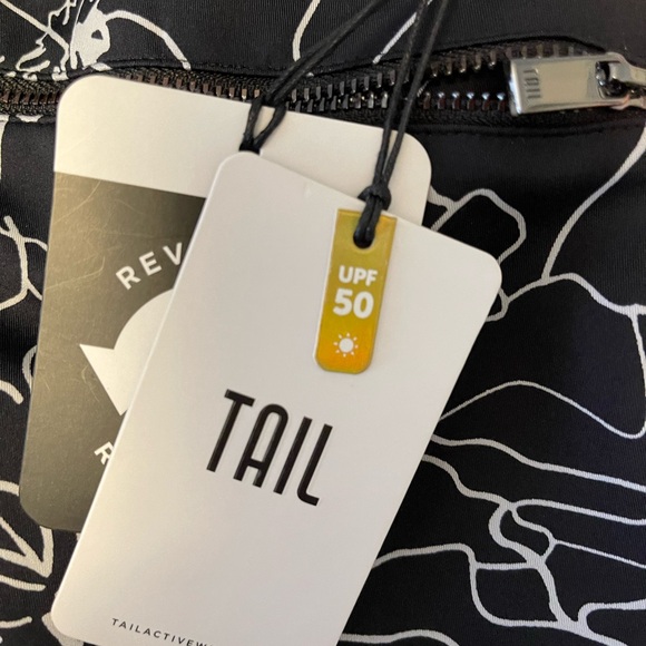 TAIL Reversible Zip Front Golf Skirt - Picture 9 of 9